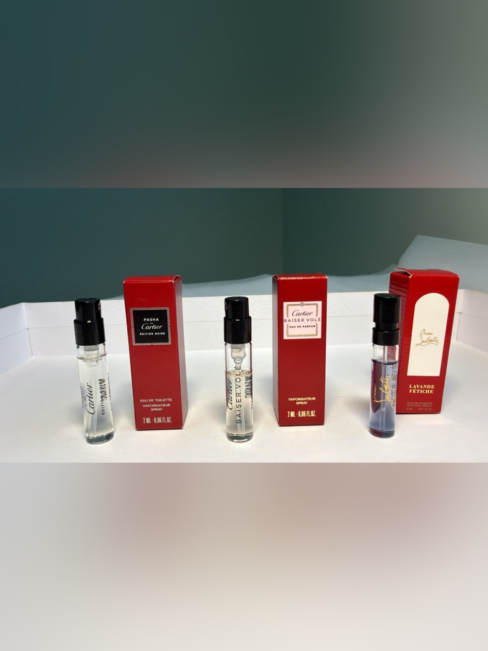 New,unused & authentic mini fragancee3 samples